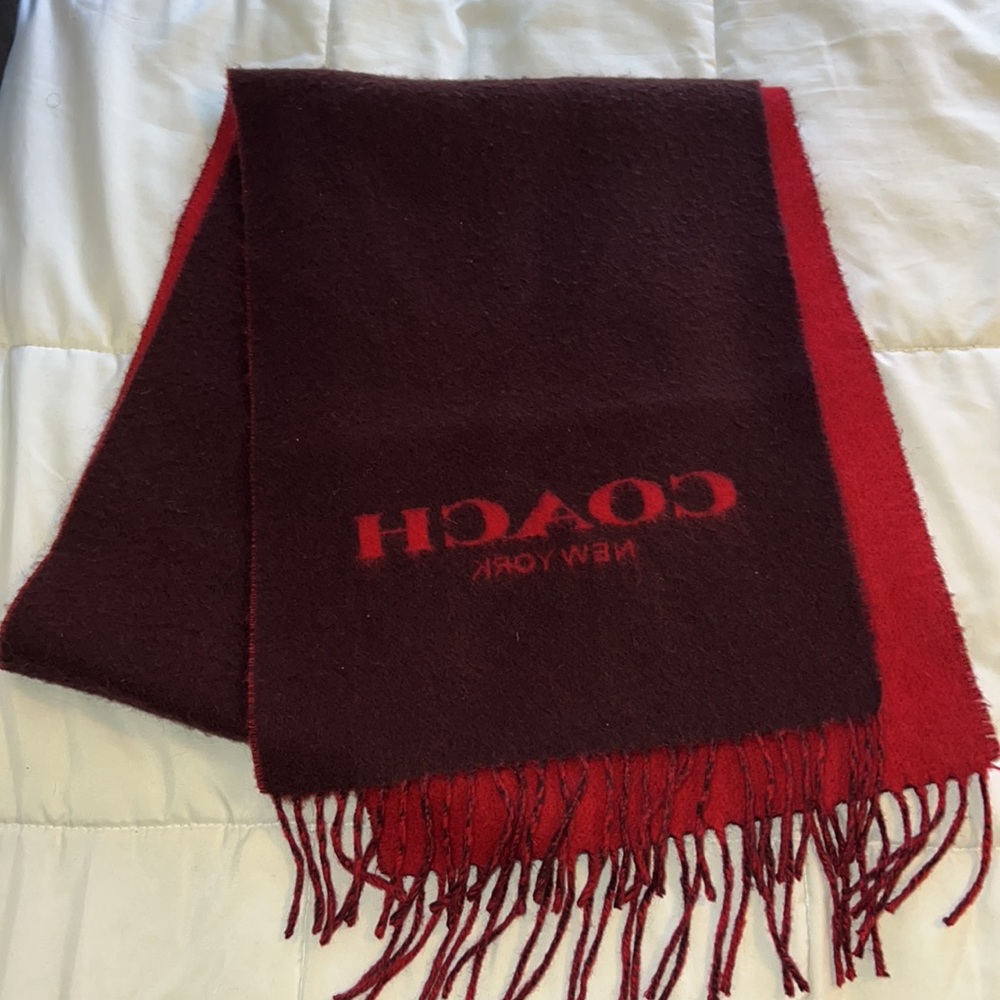 Coach scarf - Picture 2 of 2